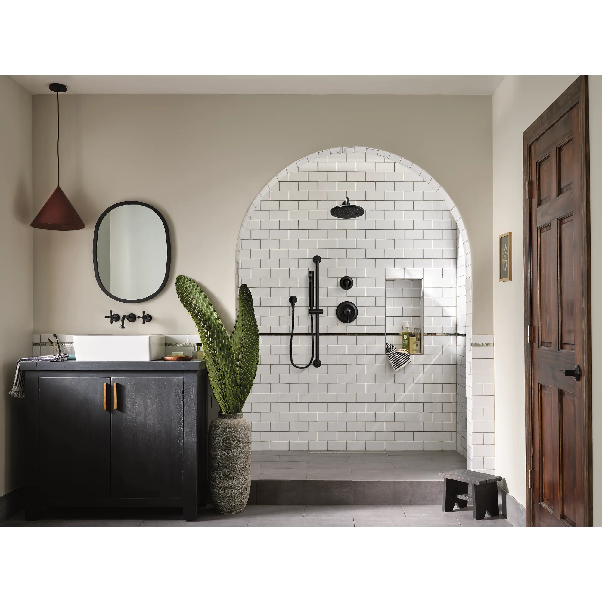 Colinet Chrome two-handle wall mount bathroom faucet - Image 14