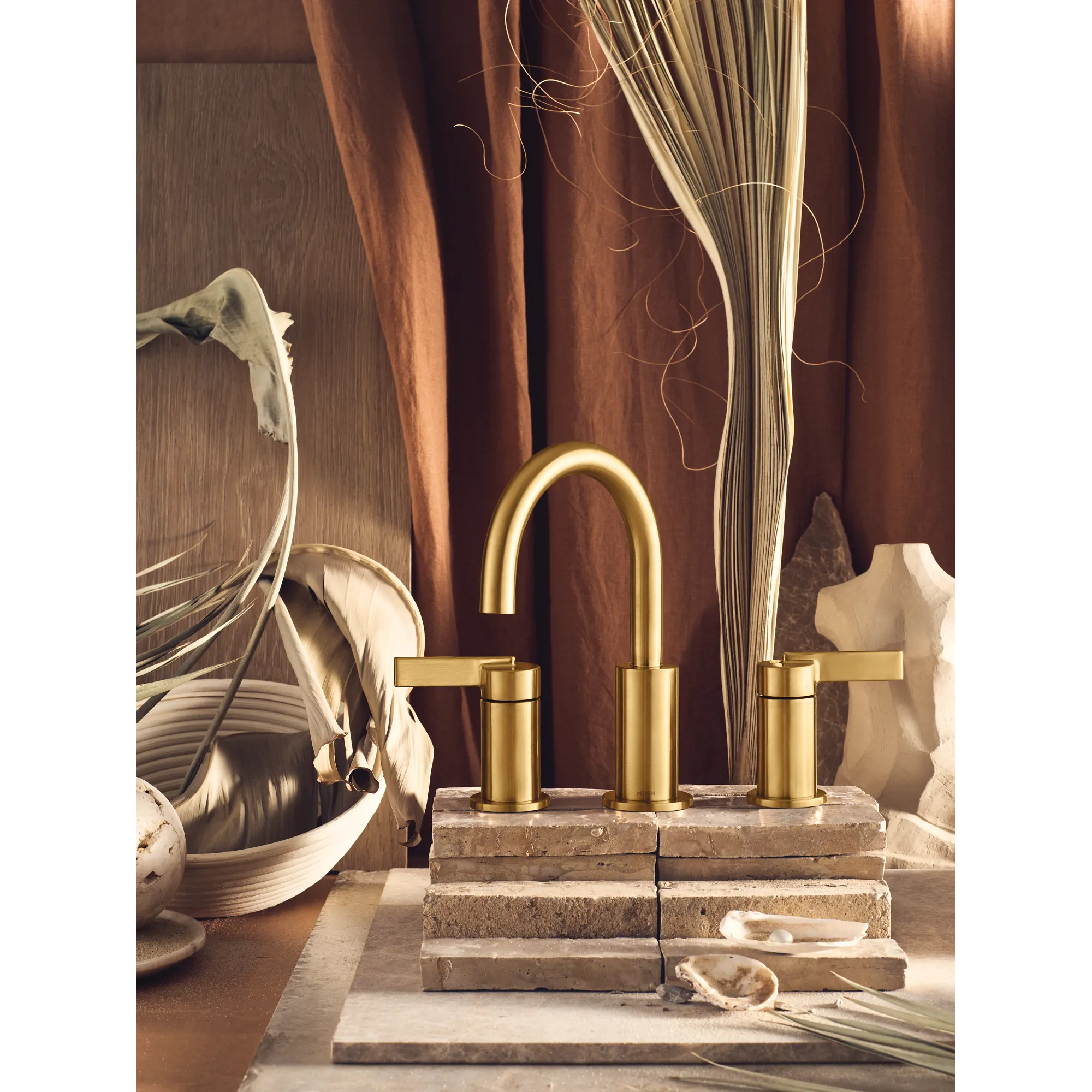 Cia Chrome two-handle high arc bathroom faucet - Image 13