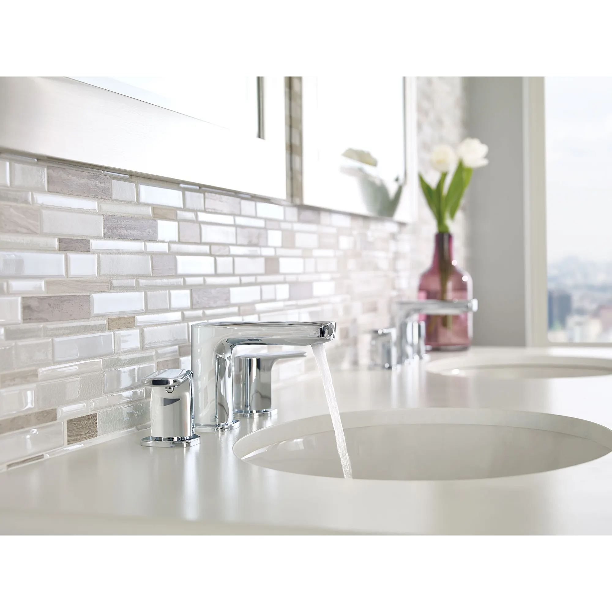 Rizon Chrome two-handle high arc bathroom faucet - Image 2