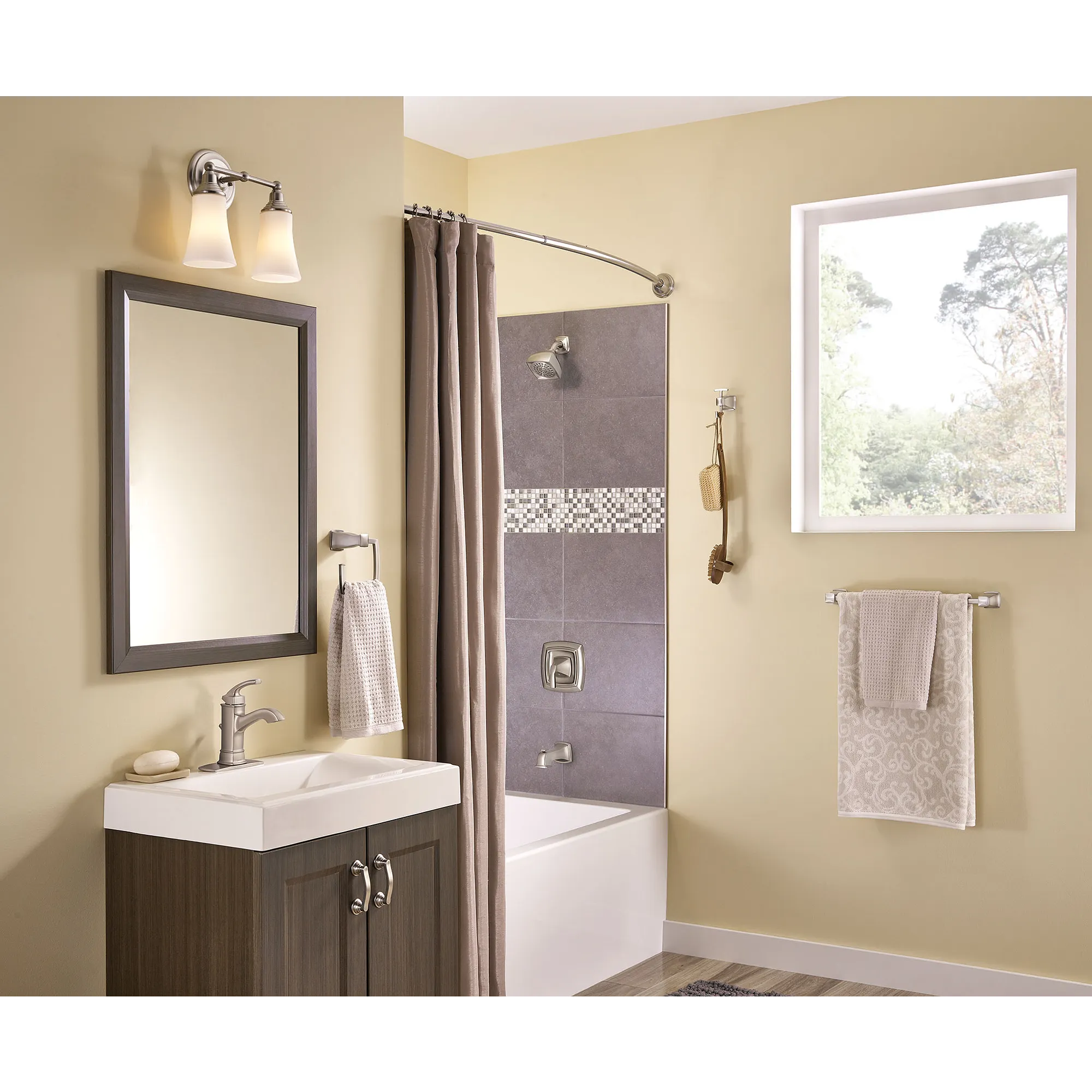 Hensley One-handle Bathroom Sink Faucet - Image 2