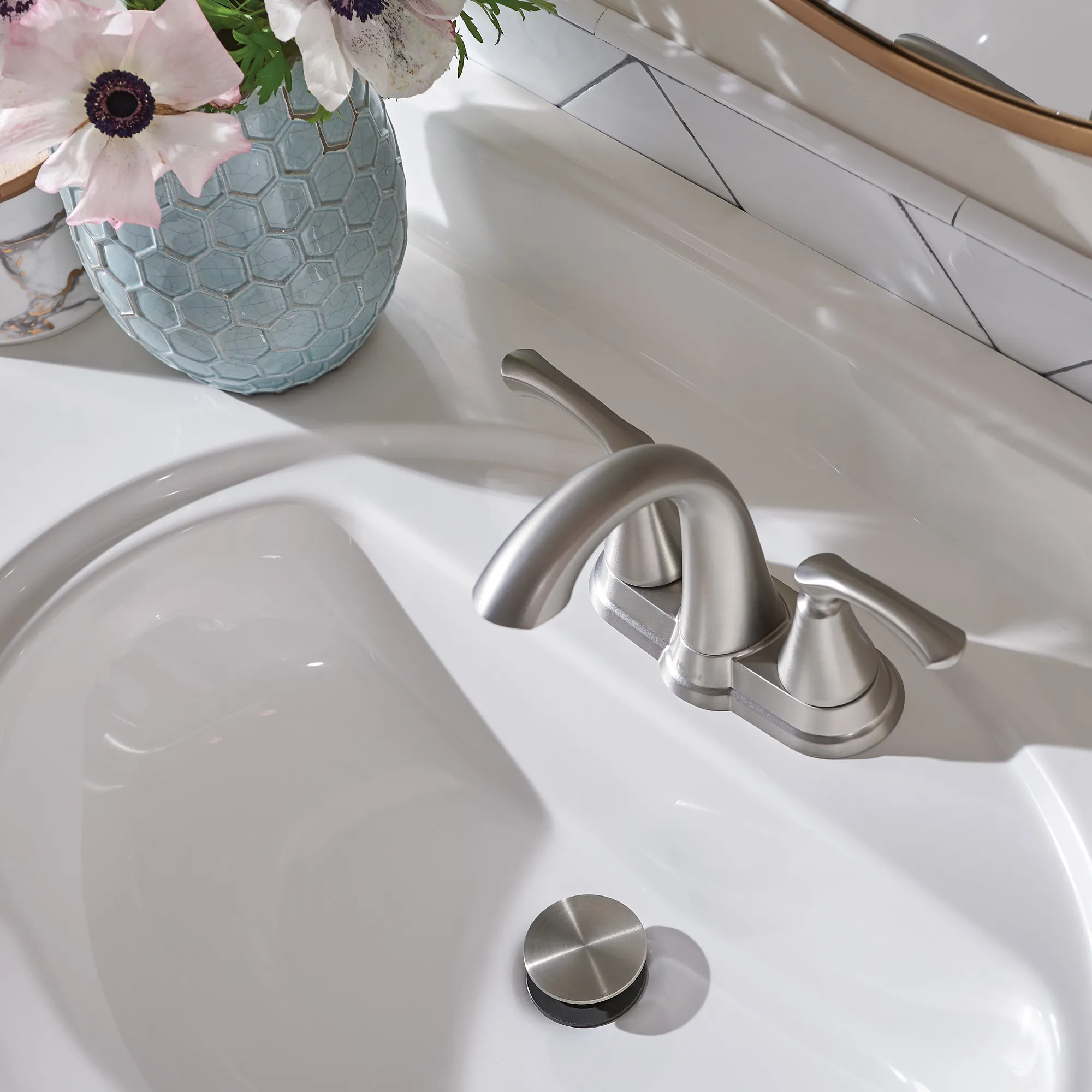 Tiffin Two-handle Centerset Bathroom Sink Faucet - Image 18