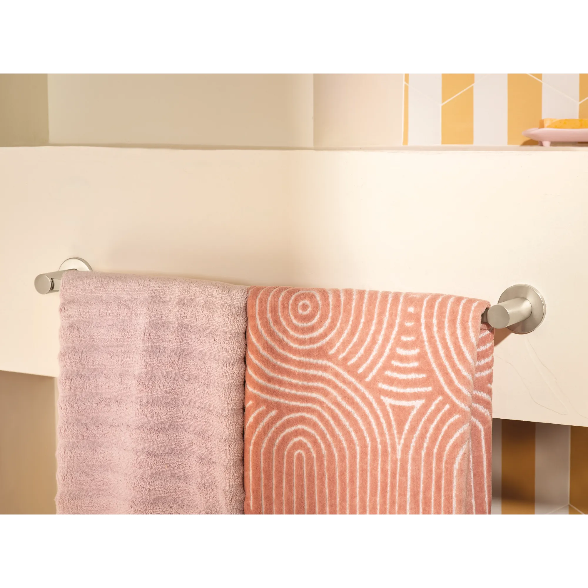 Avri Chrome 24" towel bar - Image 12