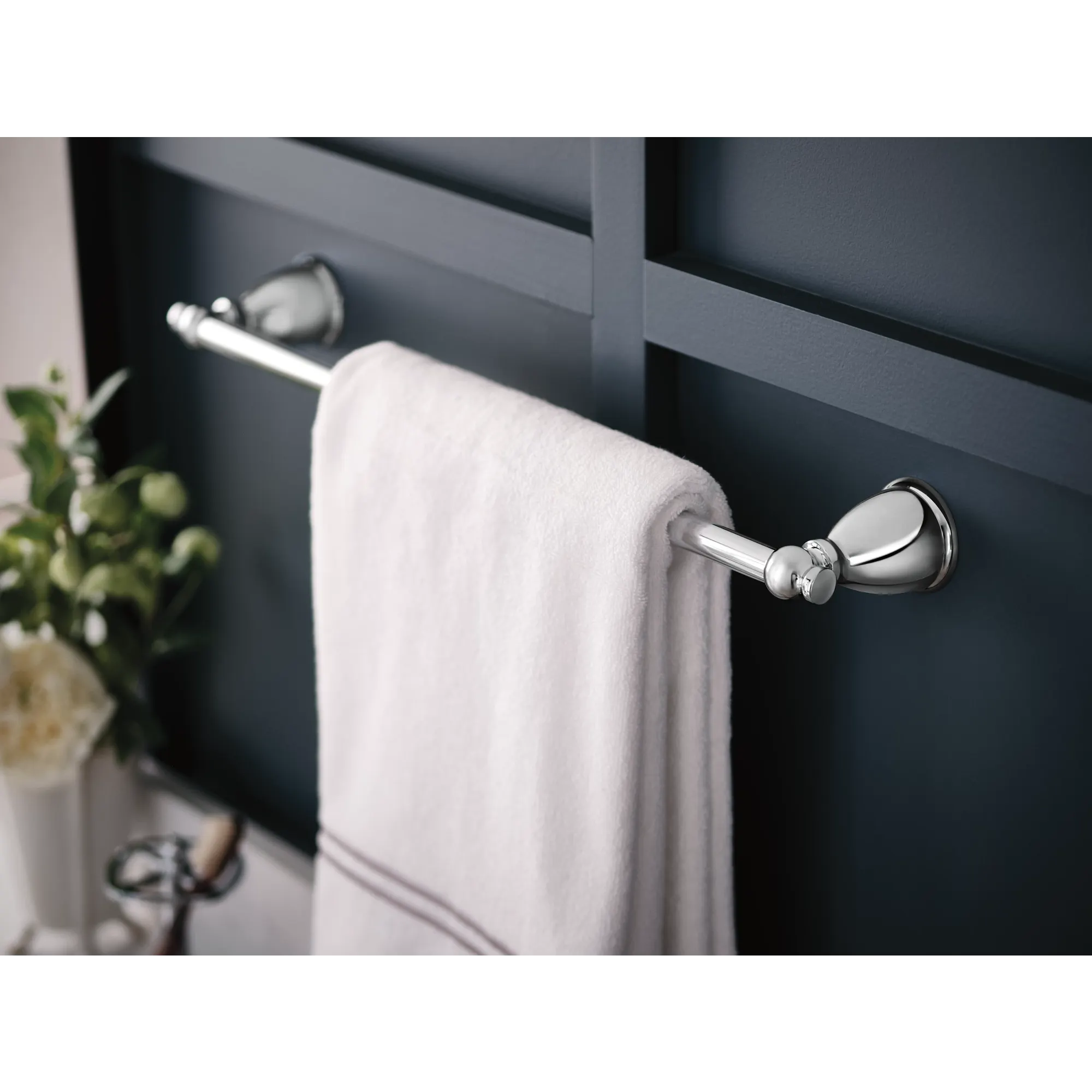 Caldwell Chrome 18" Towel Bar - Image 2
