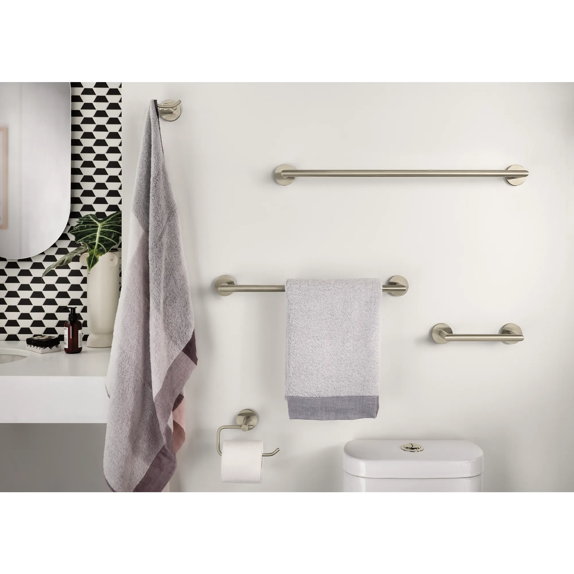 Arlys Chrome paper holder - Image 8