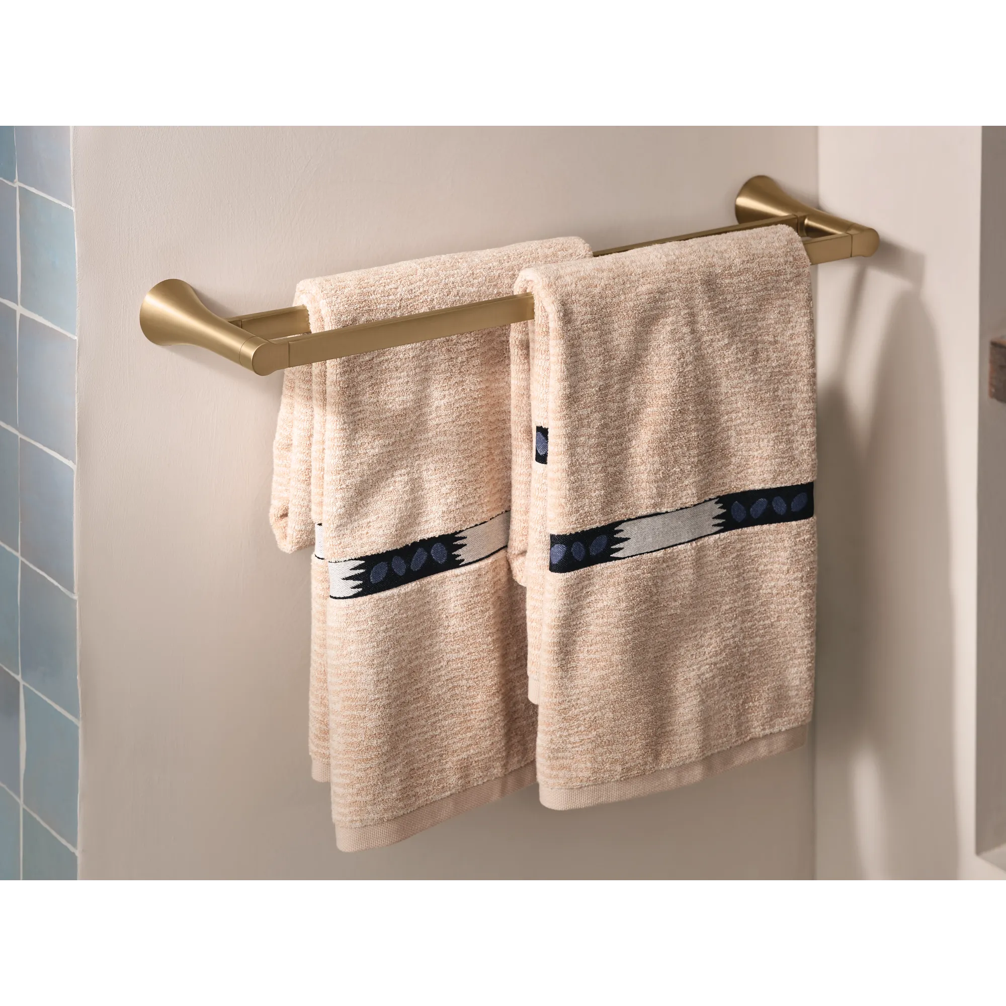 Jase Chrome double towel bar - Image 10