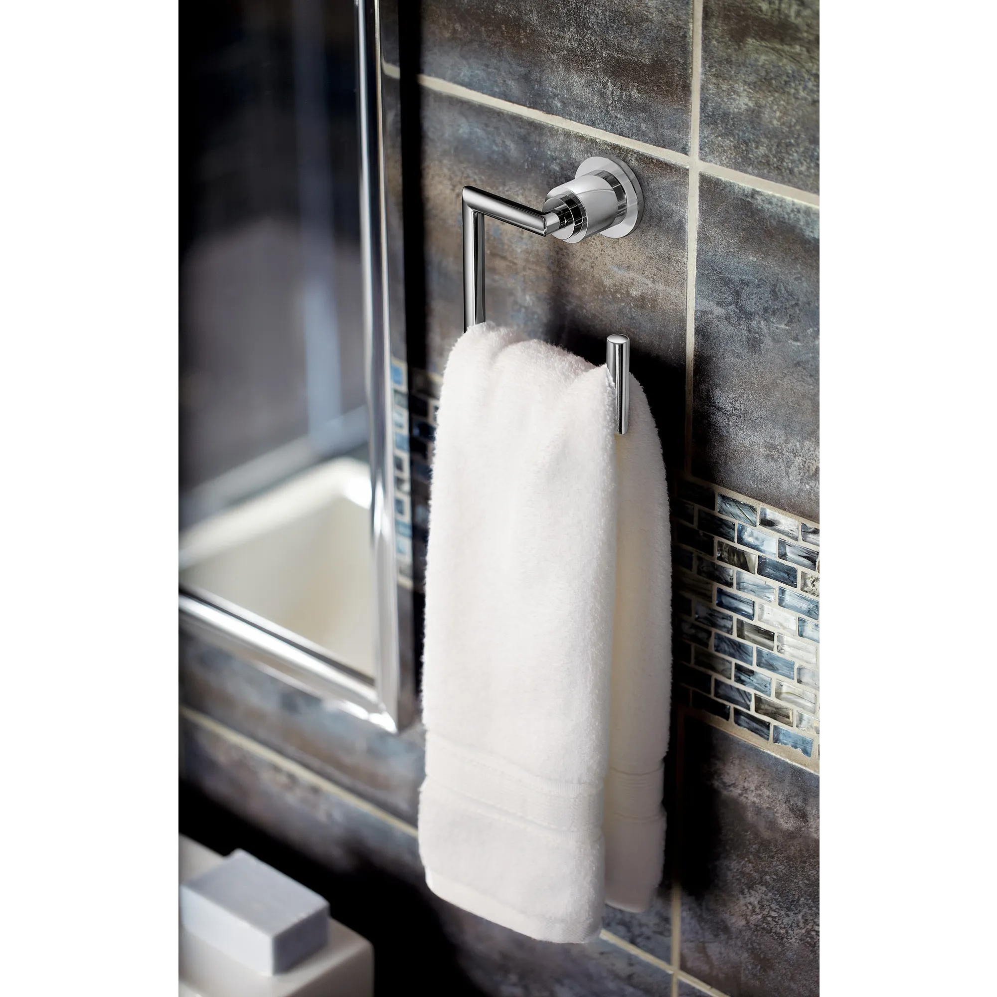 Arris Towel Ring - Image 3